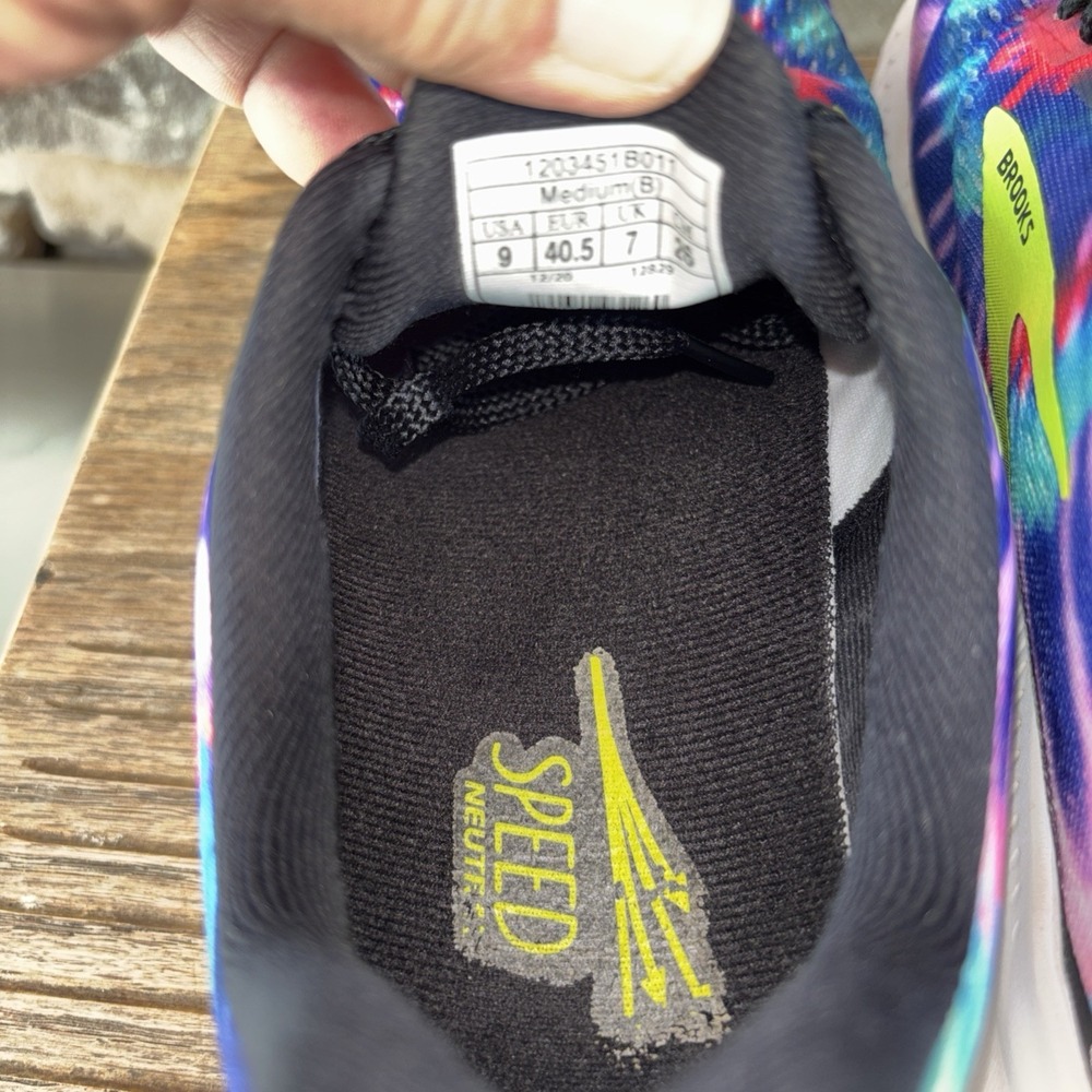 Size 9 -  BROOKS 'Launch 8'  Road Running Shoes - Tie Die Print 1203451B011 - Picture 9 of 12